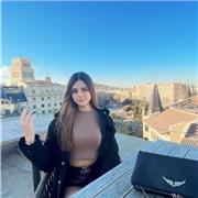 Estoy dispuesta a enseñar mis conocimientos de biologia a cualquier persona dispuesta a aprender. Me puedo mover por Barcelona sin problema.
Biologia es mi materia favorita.
He hecho el bachillerato cientifico y hoy en dia estoy estudiando un CFGS de labo